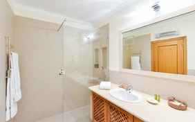 Bad im 2 Schlafzimmer Stadthaus Superior